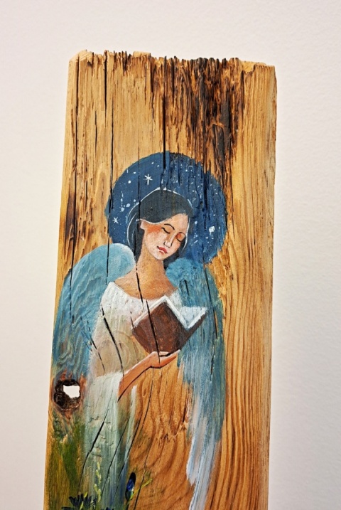 Deska Retro Anioł z książką nr 3 dł.40cm x szer.12cm
