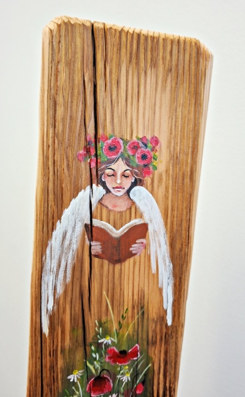 Deska Retro Anioł z książką nr 4 dł.40cm x szer.12cm
